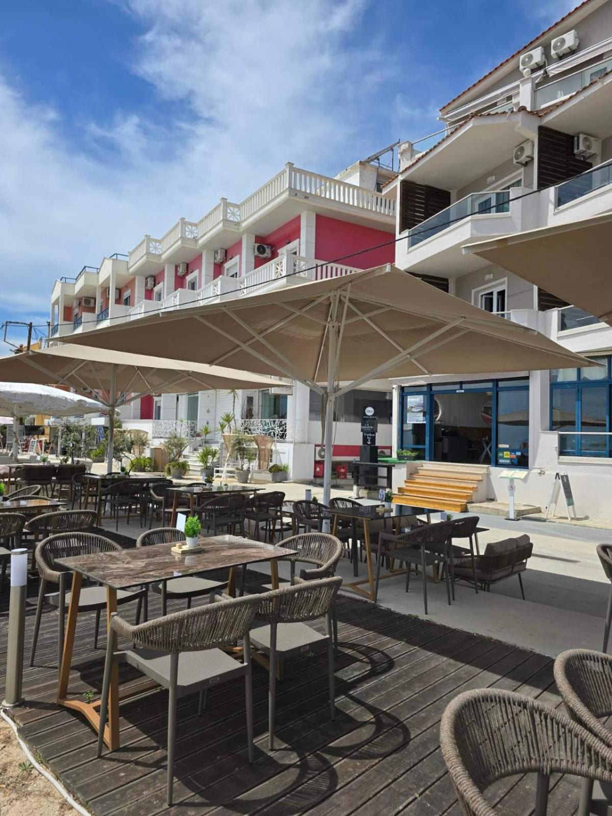 Anna Beach Suites Limenaria  Esterno foto